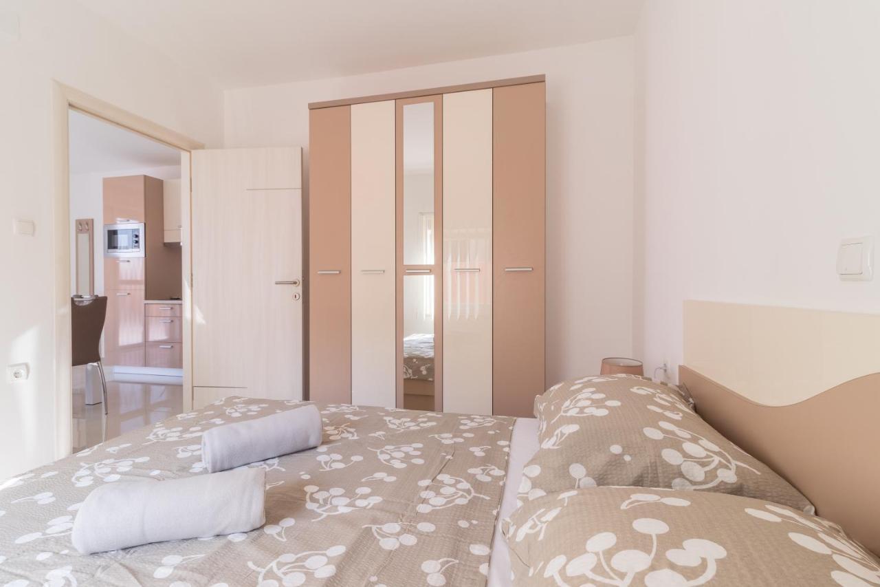 Villa Car Пула Экстерьер фото